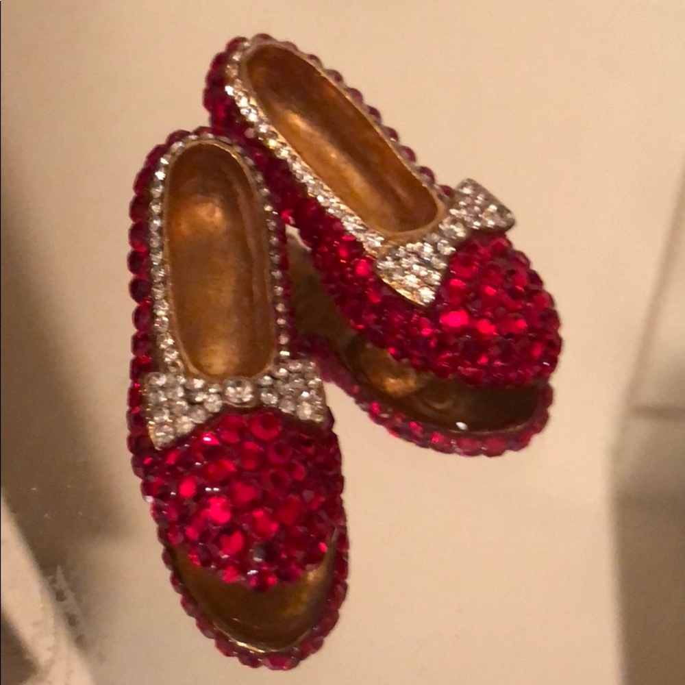Ruby red slipper brooch